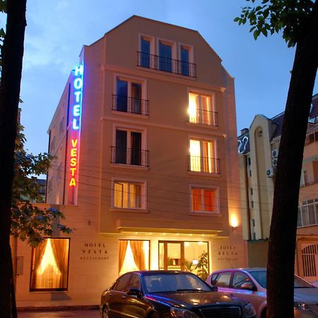 Vesta Hotel Montana Dış mekan fotoğraf