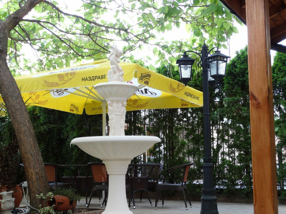 Vesta Hotel Montana Dış mekan fotoğraf