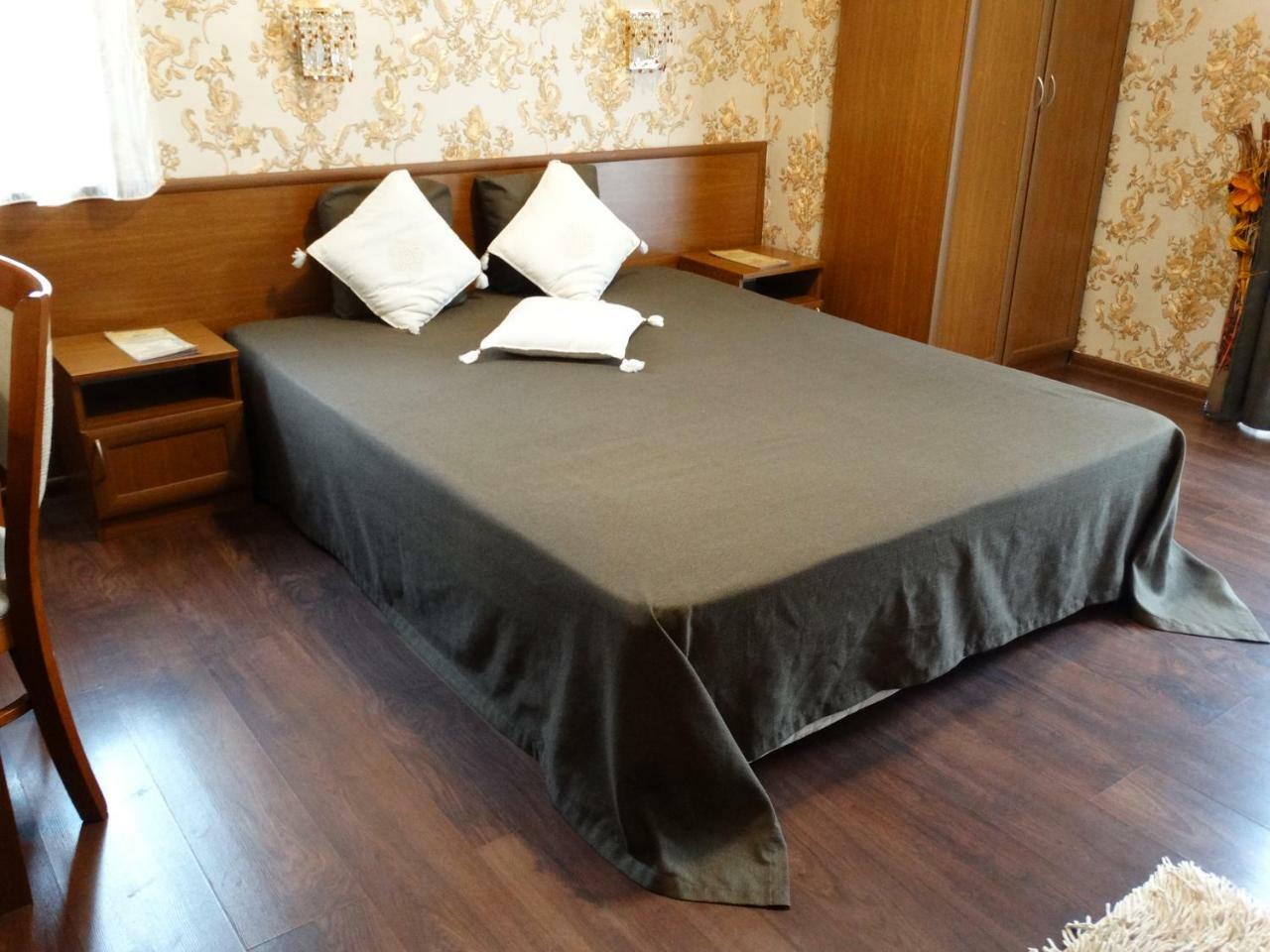 Vesta Hotel Montana Dış mekan fotoğraf
