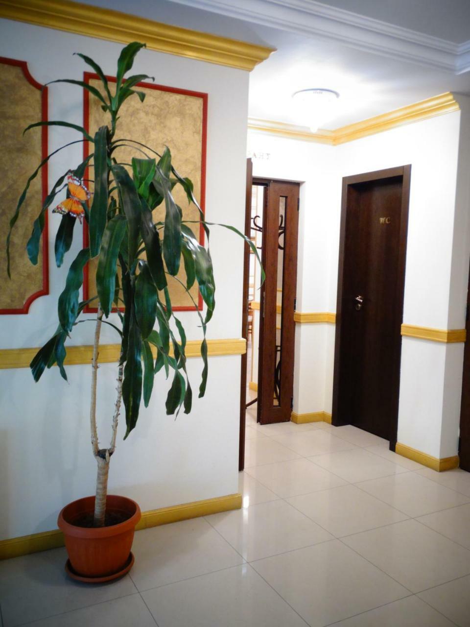 Vesta Hotel Montana Dış mekan fotoğraf