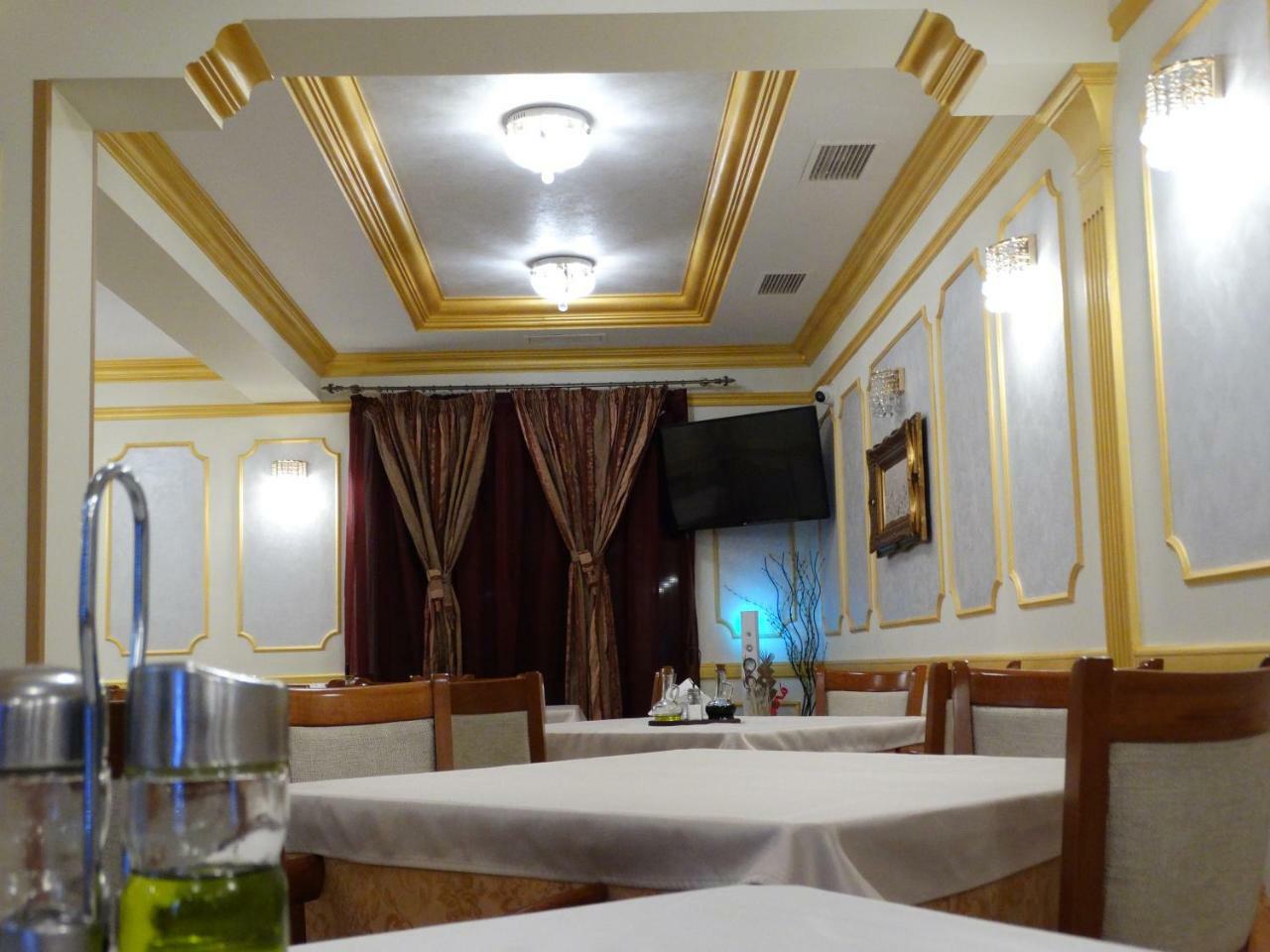 Vesta Hotel Montana Dış mekan fotoğraf